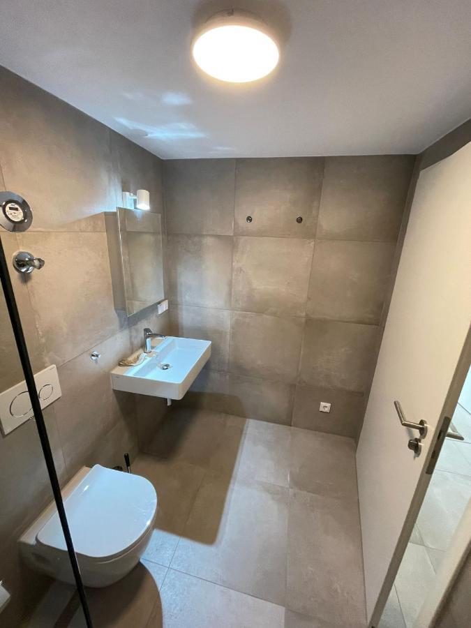 Casa Hintze Ii- 2 Zimmerwohnung 5 Minuten Zu Fuss In Die Innenstadt Und Nahe Der Berge Kempten Eksteriør billede